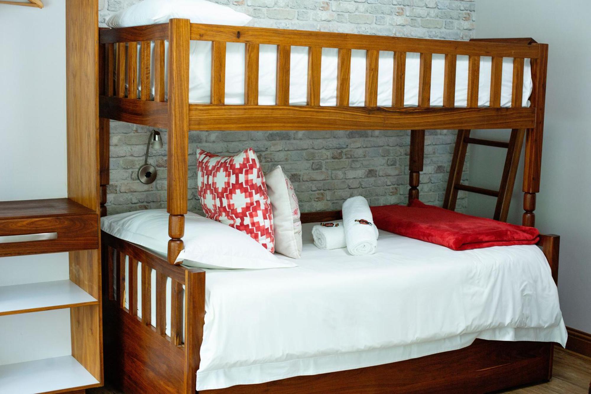 Crisp Guest Rooms Bloemfontein Zewnętrze zdjęcie