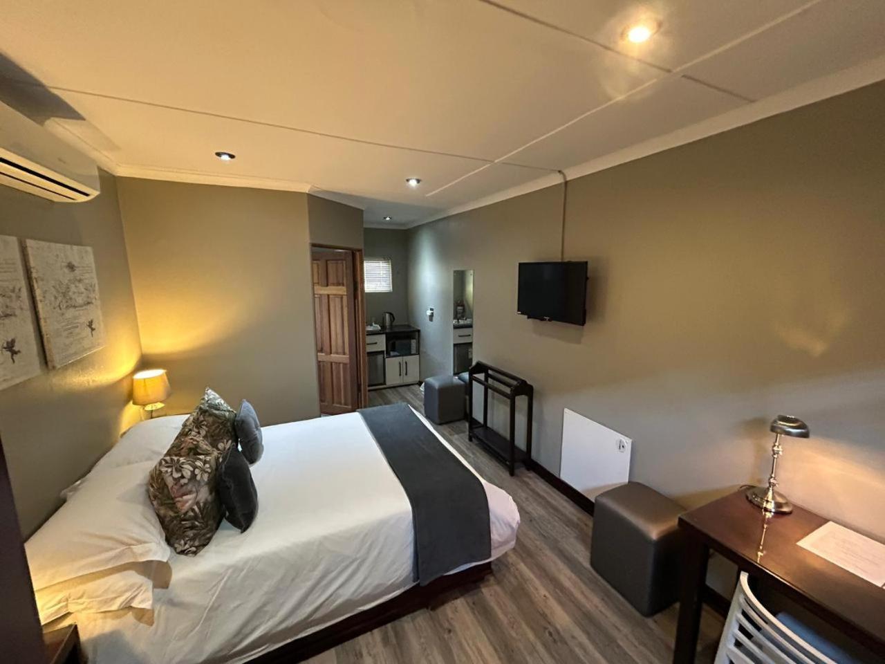 Crisp Guest Rooms Bloemfontein Zewnętrze zdjęcie