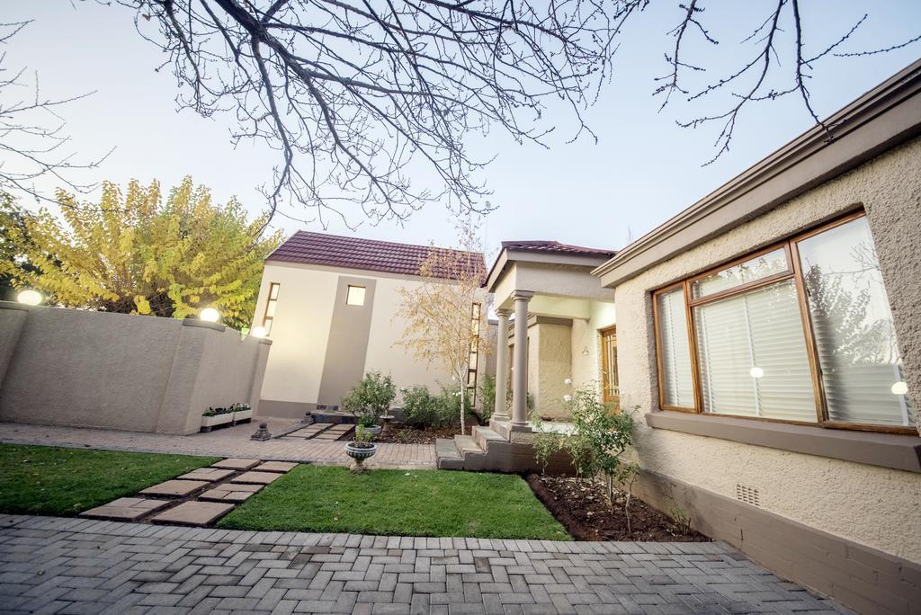 Crisp Guest Rooms Bloemfontein Zewnętrze zdjęcie